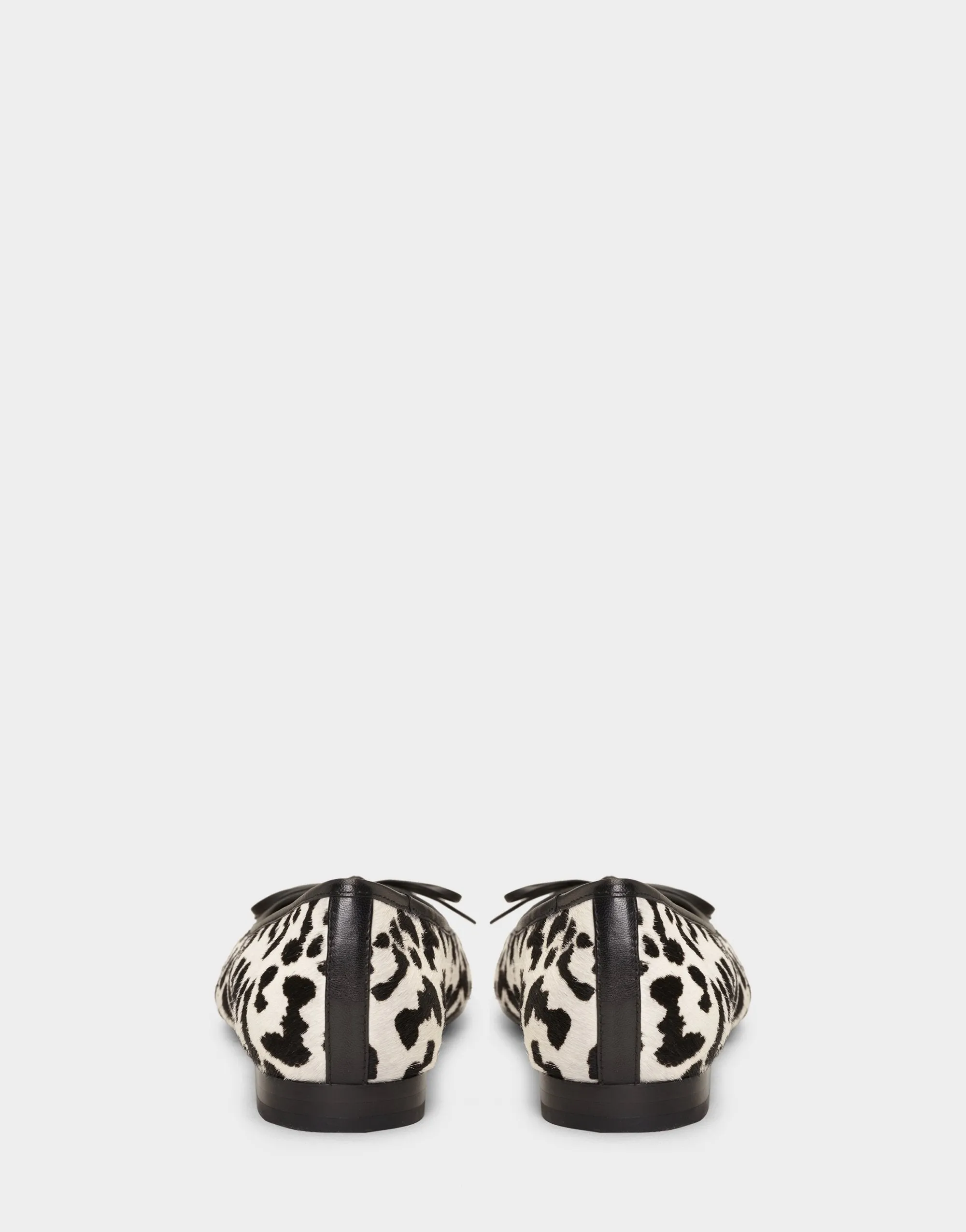 Aerosoles Women's Outrun Ballet Flat Bone Multi Black Spotted