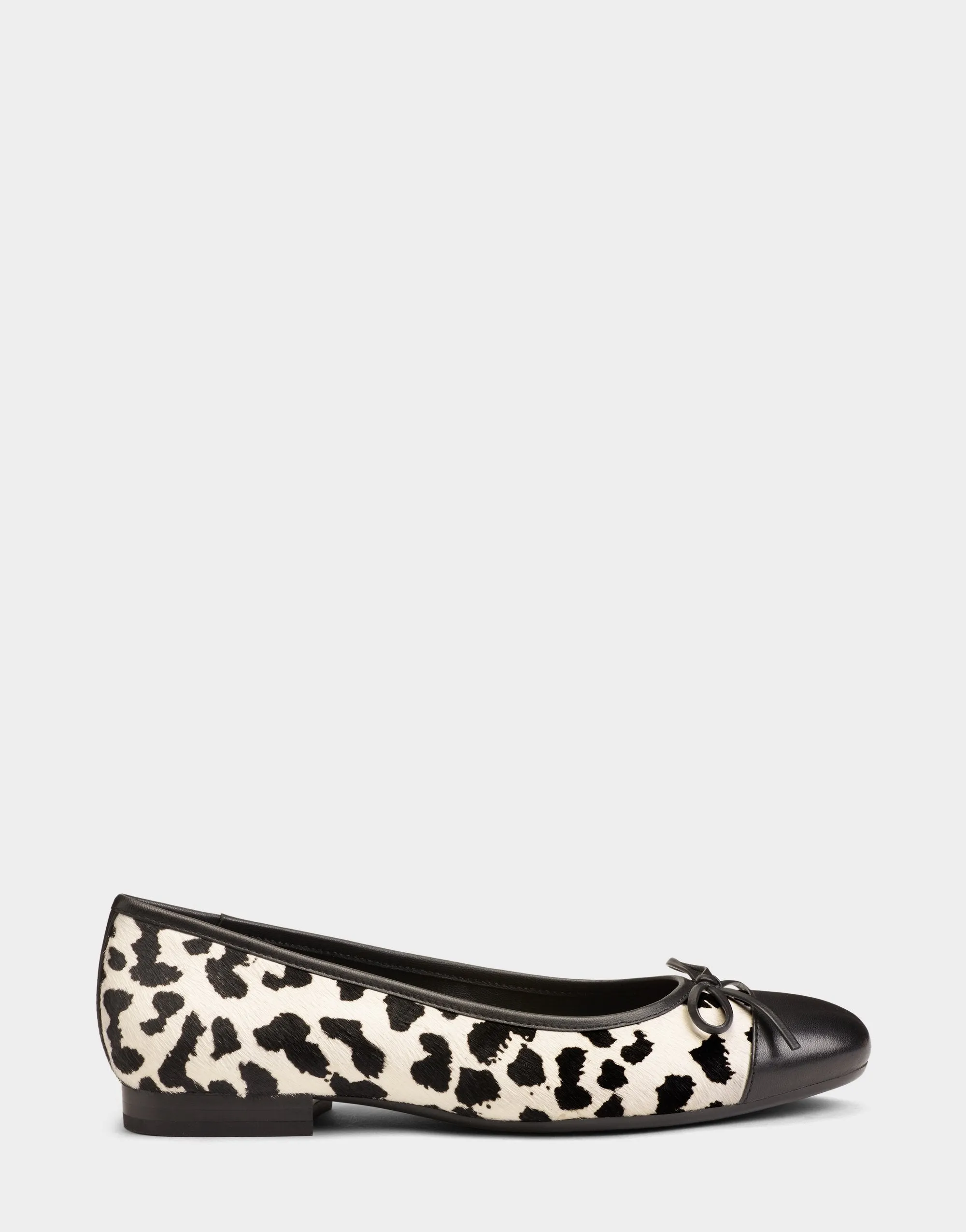 Aerosoles Women's Outrun Ballet Flat Bone Multi Black Spotted