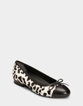 Aerosoles Women's Outrun Ballet Flat Bone Multi Black Spotted