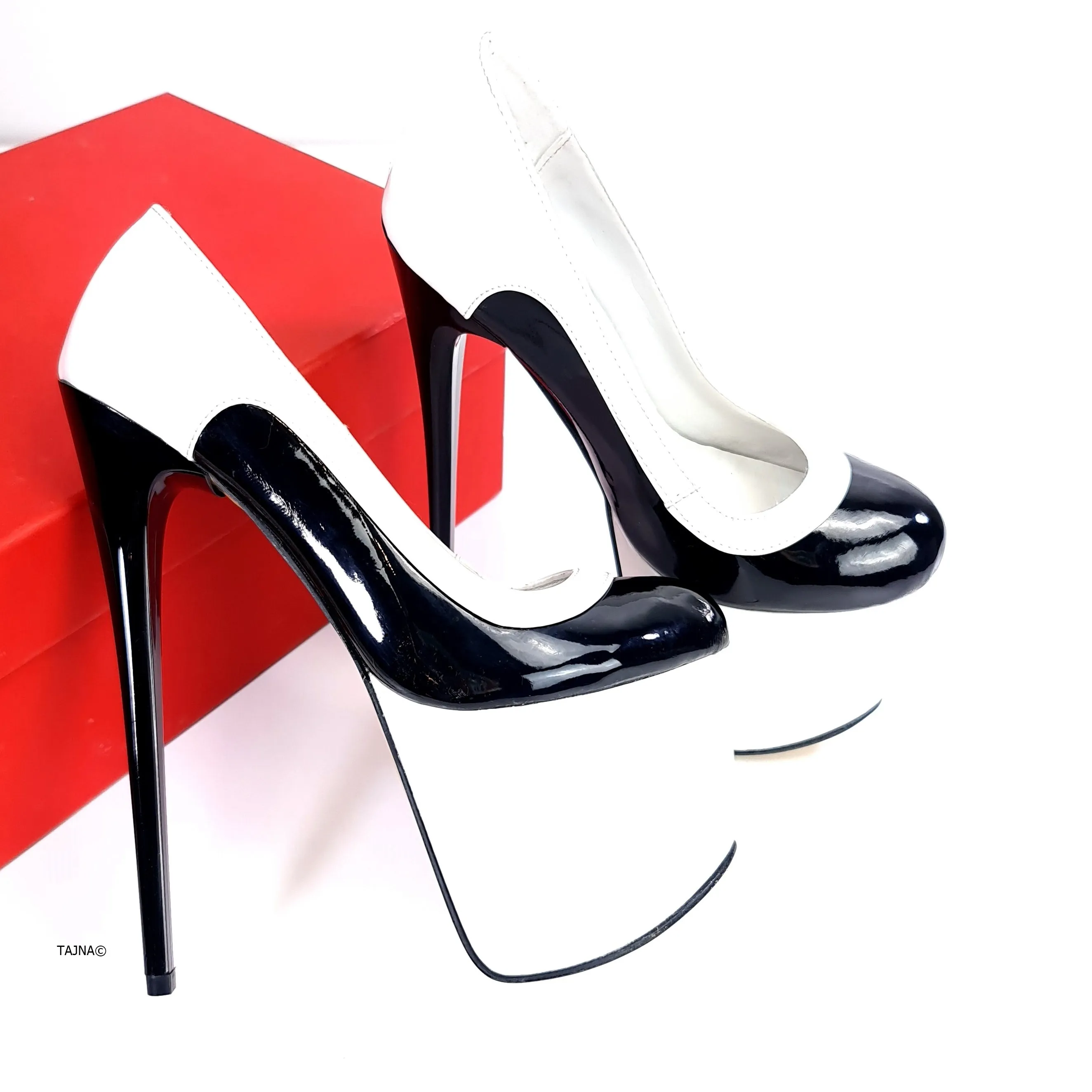 Double Colour White Black Gloss Pumps
