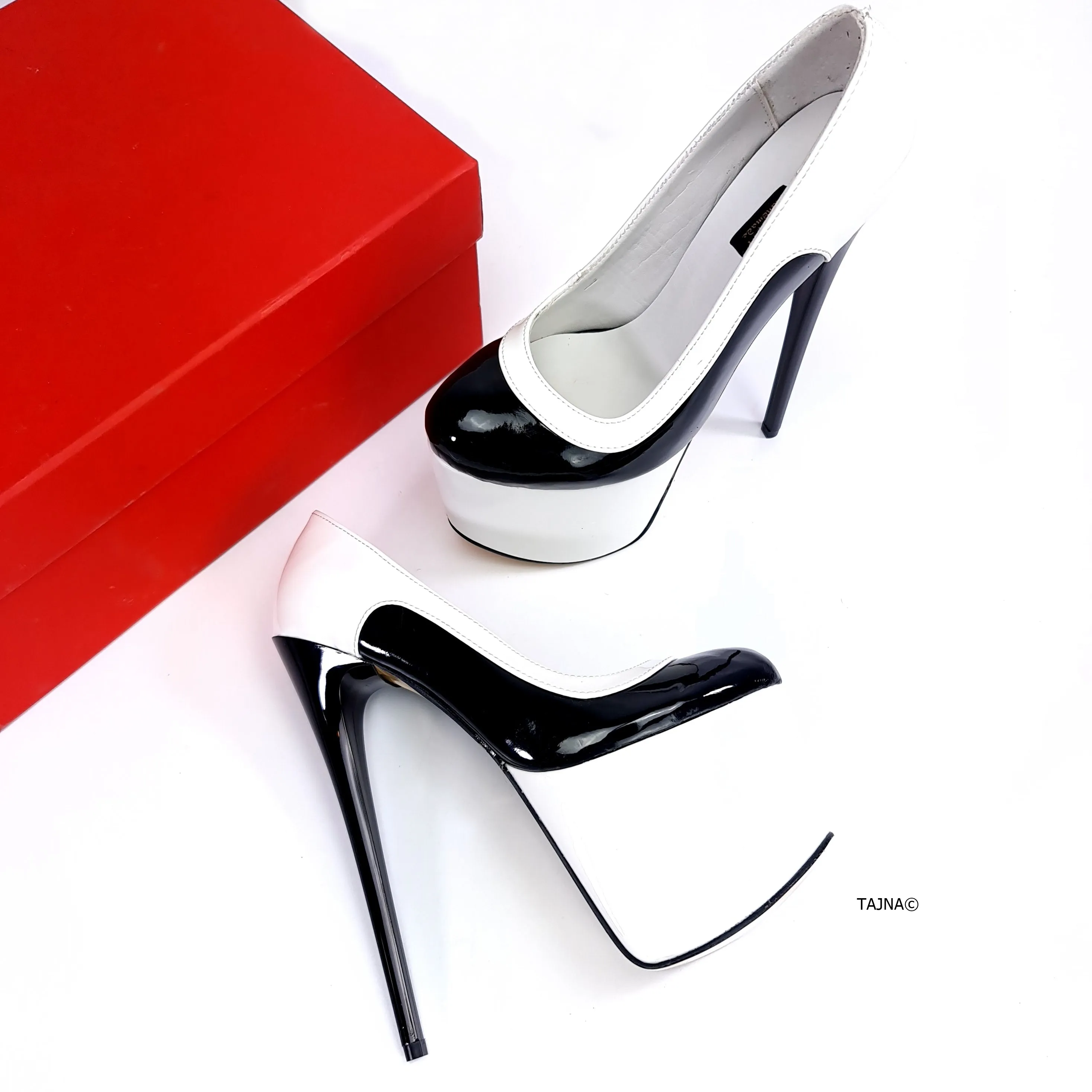 Double Colour White Black Gloss Pumps