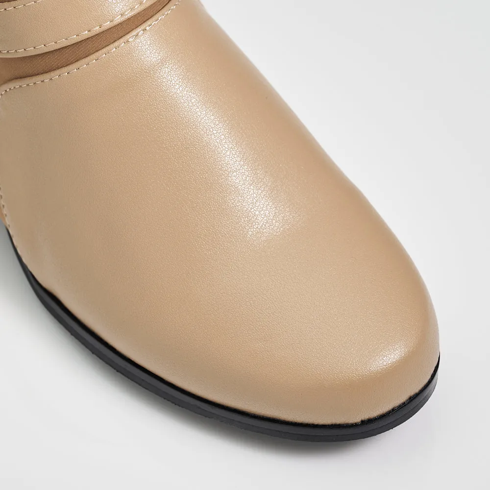 Low Cut Heeled Boots