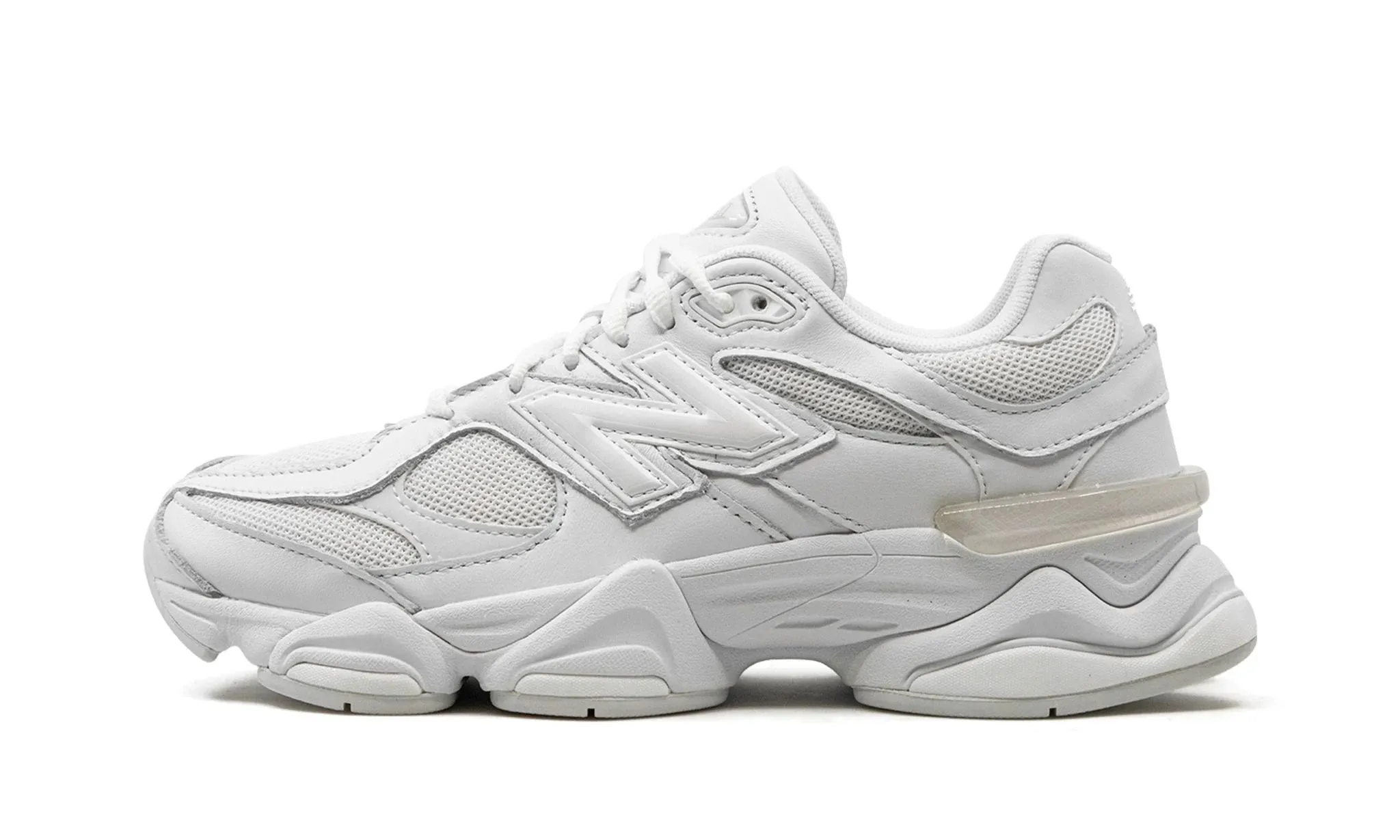 NEW BALANCE 9060 WHITE