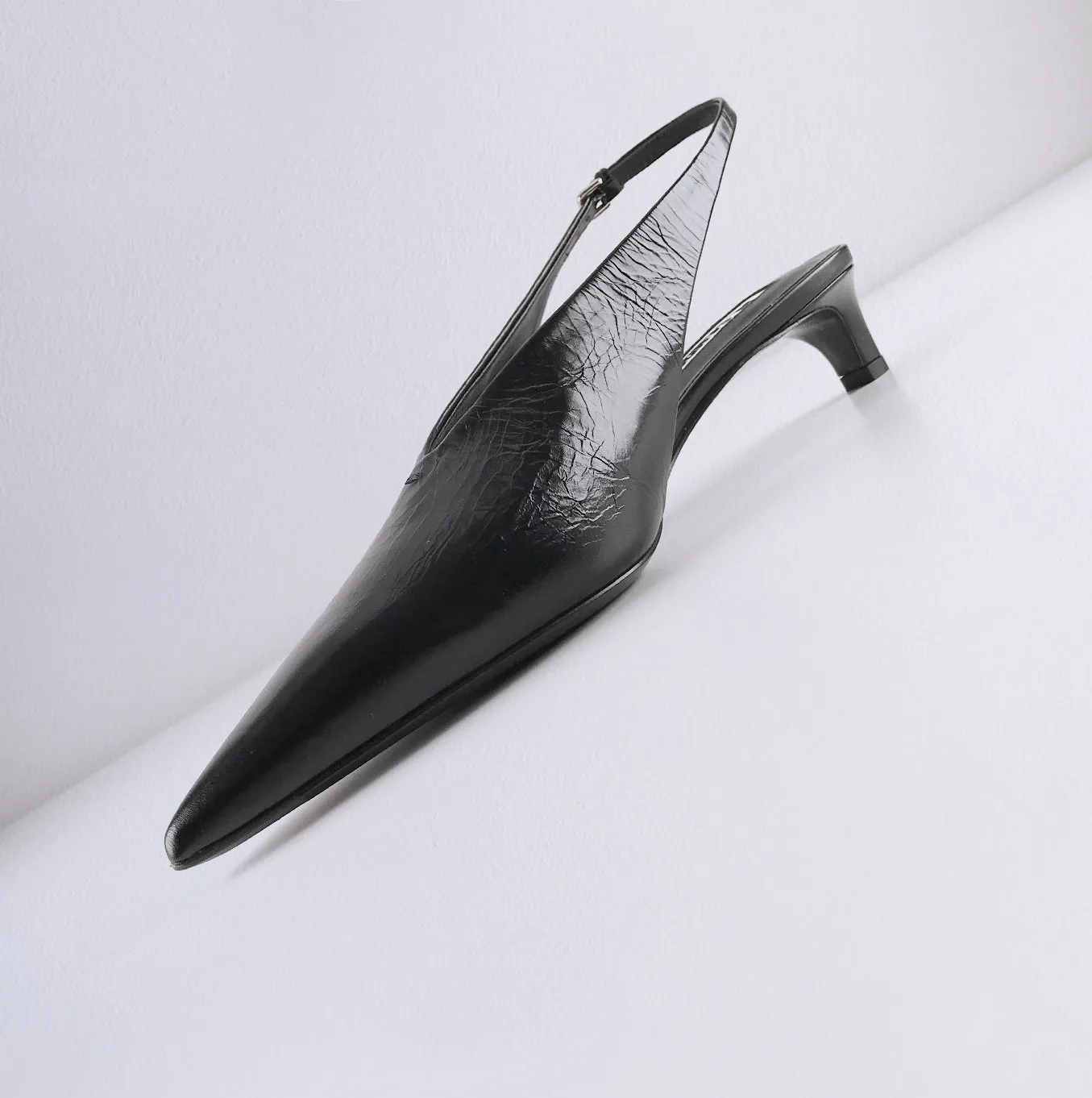 SLINGBACK PUMP
