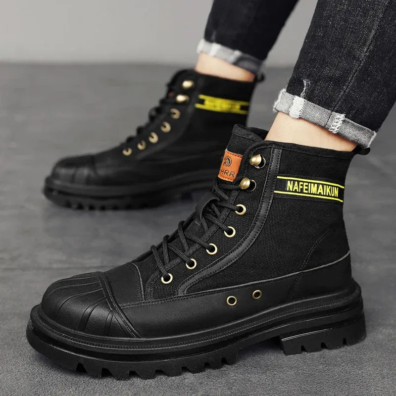 UrbTrek - Heren Boots met Versterkte Neus en Stevig Canvas Bovenwerk