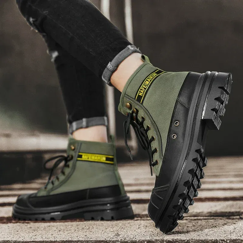 UrbTrek - Heren Boots met Versterkte Neus en Stevig Canvas Bovenwerk